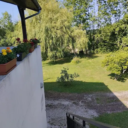 Avec Terrasse Et Jardin Nyaraló Sainte-Croix