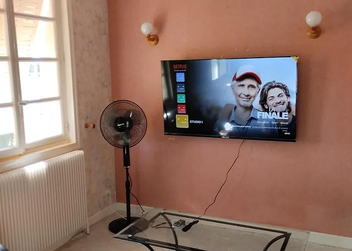 Avec Terrasse Et Jardin Sainte-Croix (Tarn)