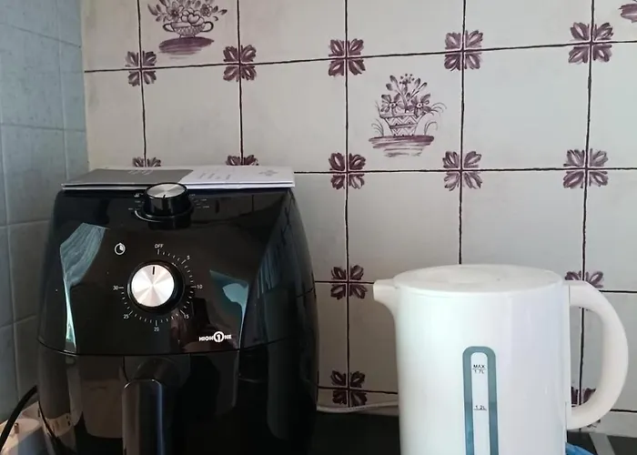 بيت للعطل Avec Terrasse Et Jardin *