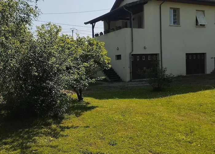 Avec Terrasse Et Jardin Sainte-Croix (Tarn)